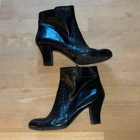 Leather Ankle Booties NATURALIZER - Picture 10 of 15